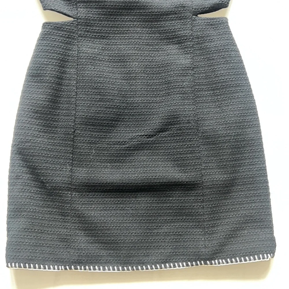 NWT 7 For All Mankind Black Tweed Dress with White Stitching and Cutouts Size S - Picture 4 of 6